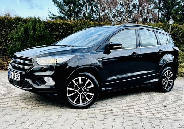 Ford Kuga cena 69900 przebieg: 204214, rok produkcji 2018 z Tarczyn małe 781